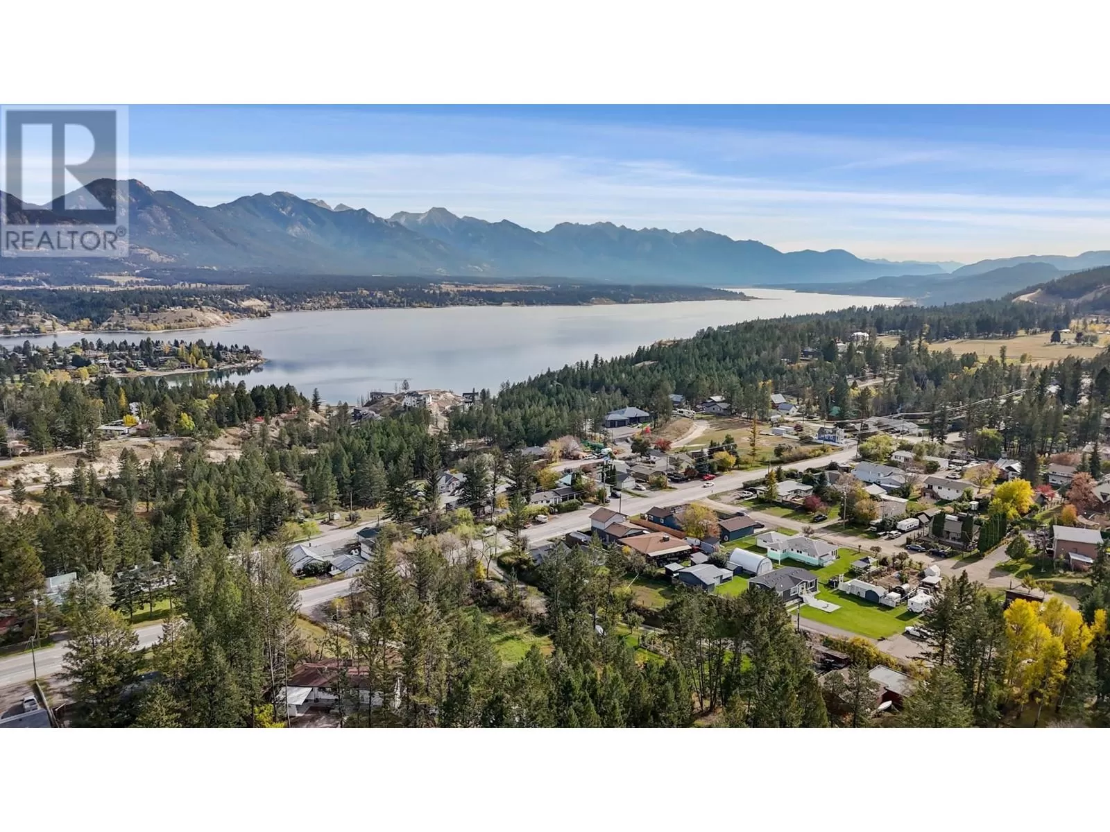 Other for rent: 1740 13th Avenue, Invermere, British Columbia V0A 1K4