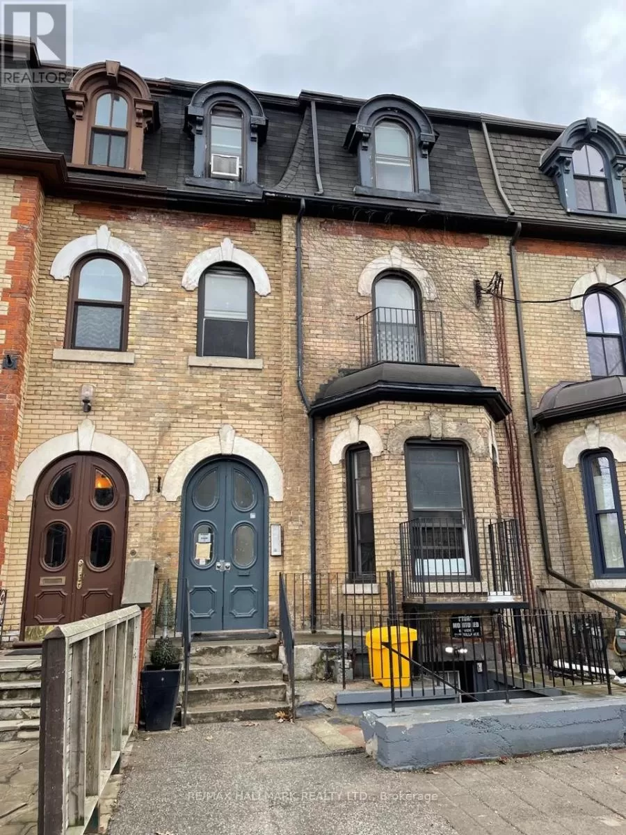 Other for rent: 177 Carlton Street, Toronto (Cabbagetown-South St. James Town), Ontario M5A 2K3