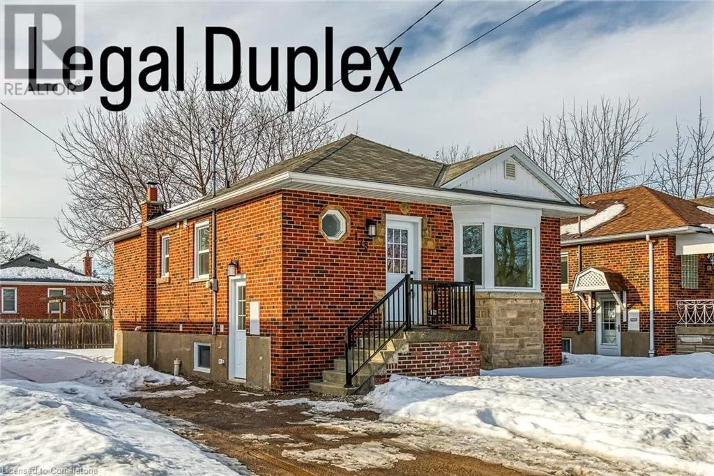 Duplex for rent: 178 East 34th Street, Hamilton, Ontario L8V 3W6