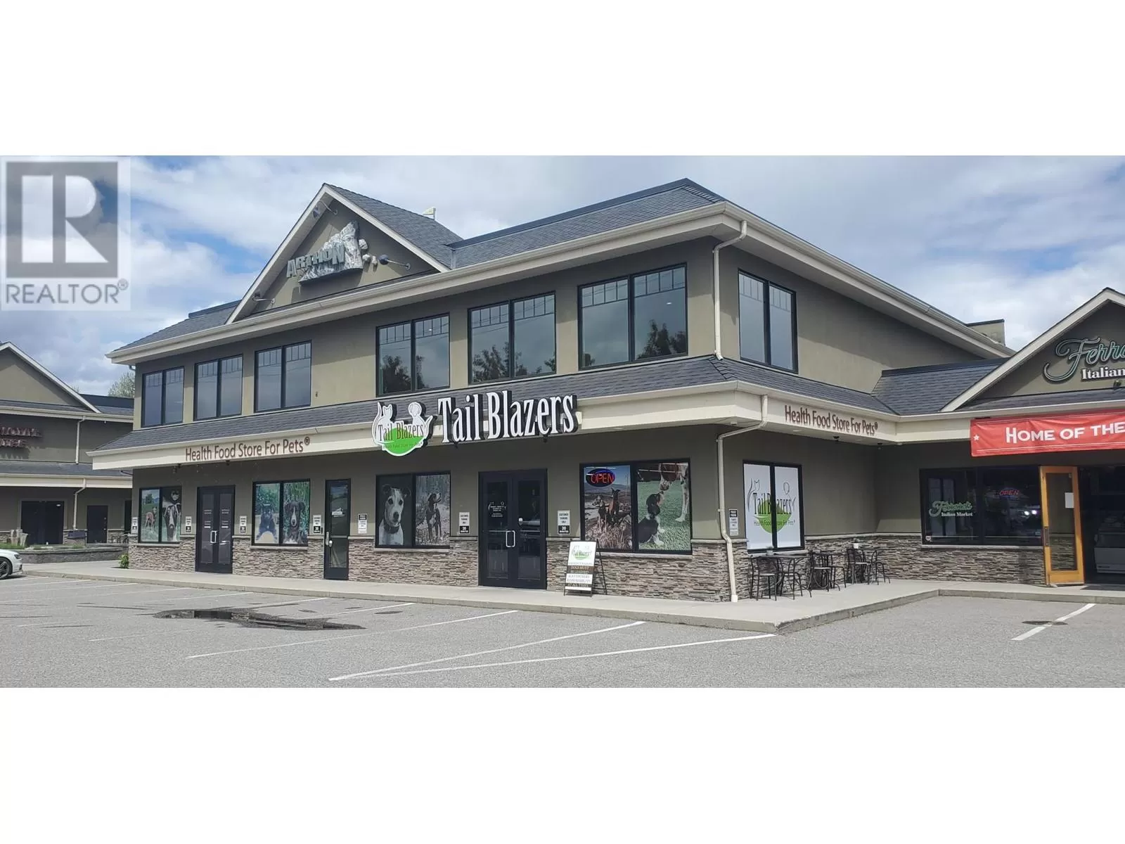 Residential Commercial Mix for rent: 1790 Klo Road Unit# 9 Lot# 9, Kelowna, British Columbia V1W 3P6