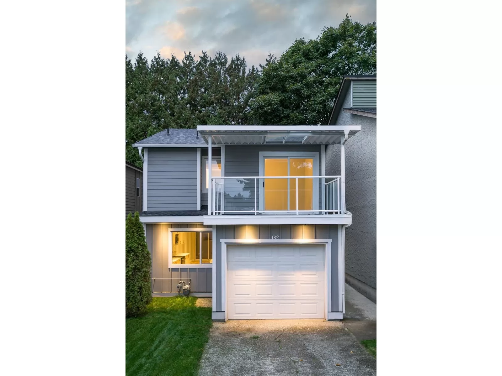 House for rent: 182 Springfield Drive, Langley, British Columbia V4W 3K9