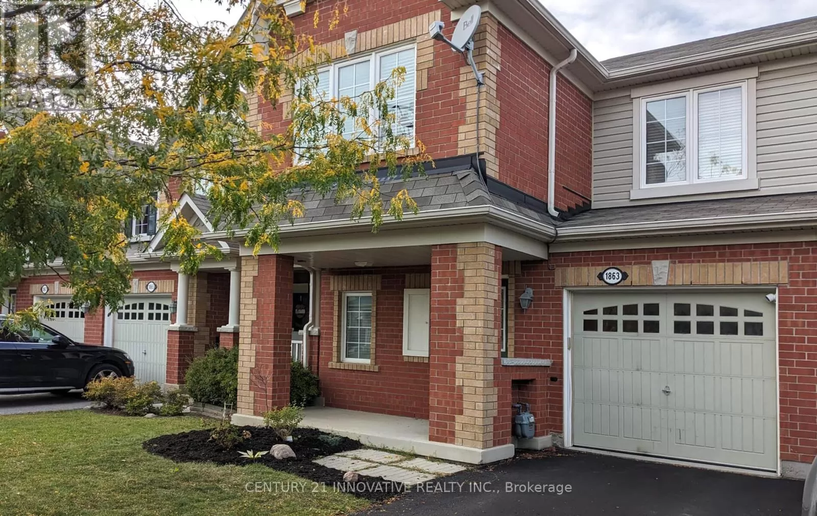 Row / Townhouse for rent: 1863 Liatris Drive, Pickering, Ontario L1X 0A4