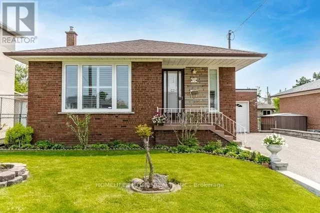 House for rent: 19 Safari Street, Toronto, Ontario M1K 3R1