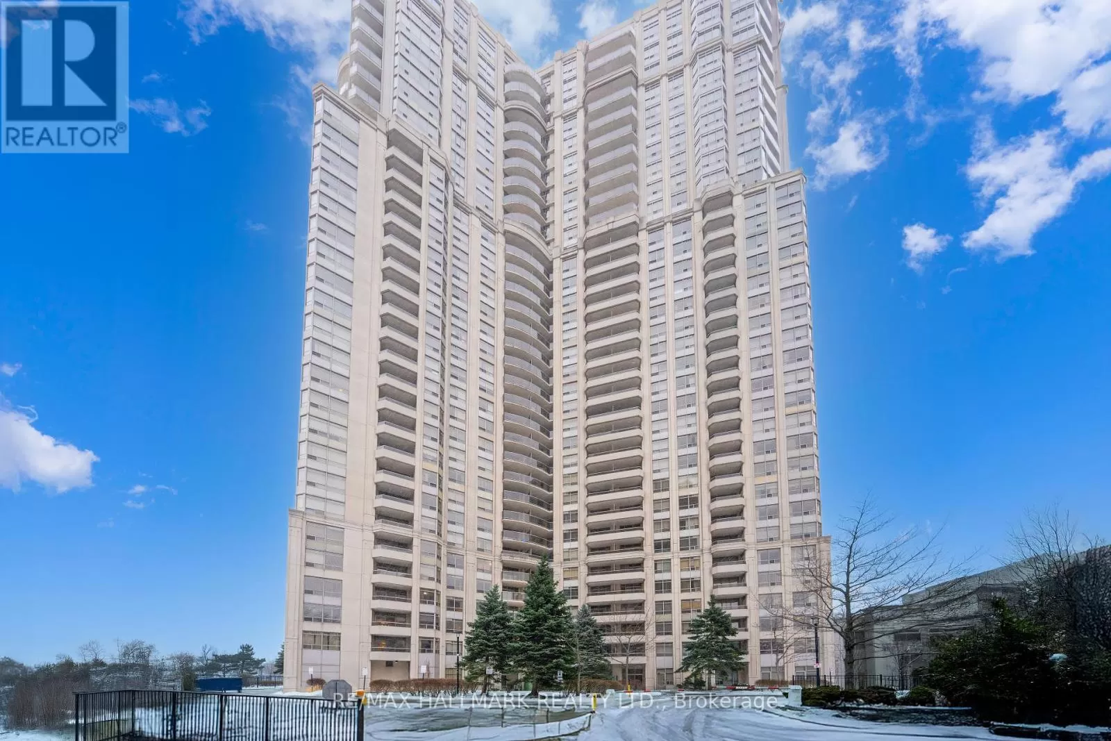 1905 - 35 Kingsbridge Garden Circle, Mississauga, Ontario L5R 3Z5