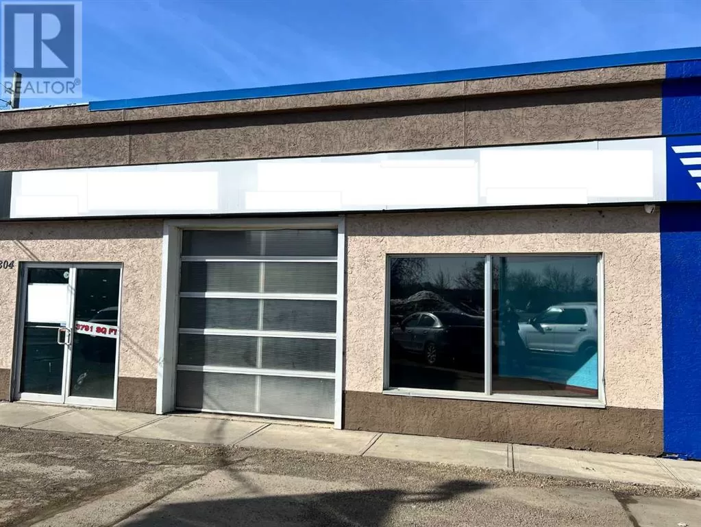 Commercial Mix for rent: 2, 5804 50 Avenue, Red Deer, Alberta T4N 4C2