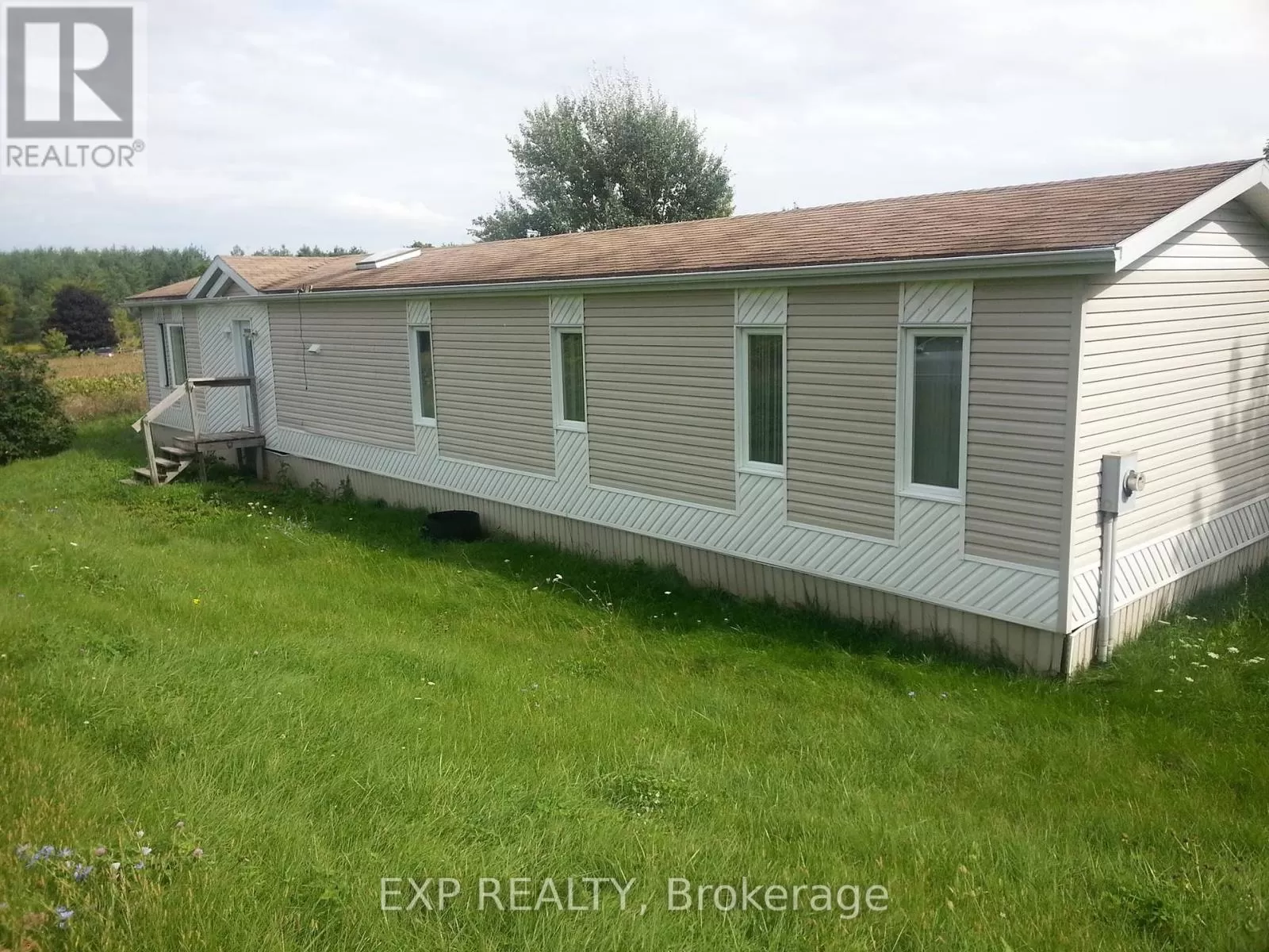 Mobile Home for rent: 2000 County Road 620 Drive, North Kawartha, Ontario K0L 1A0