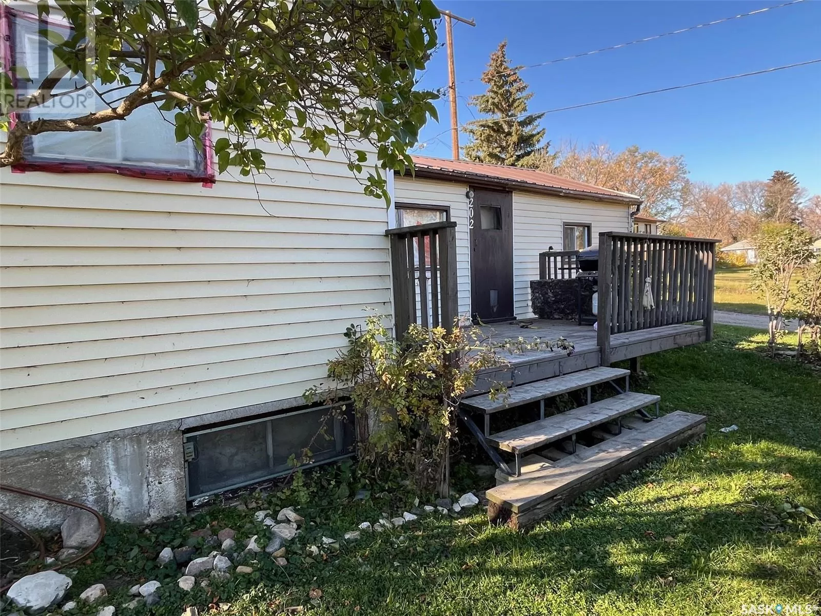 House for rent: 202 3rd Avenue, Young, Saskatchewan S0K 4Y0