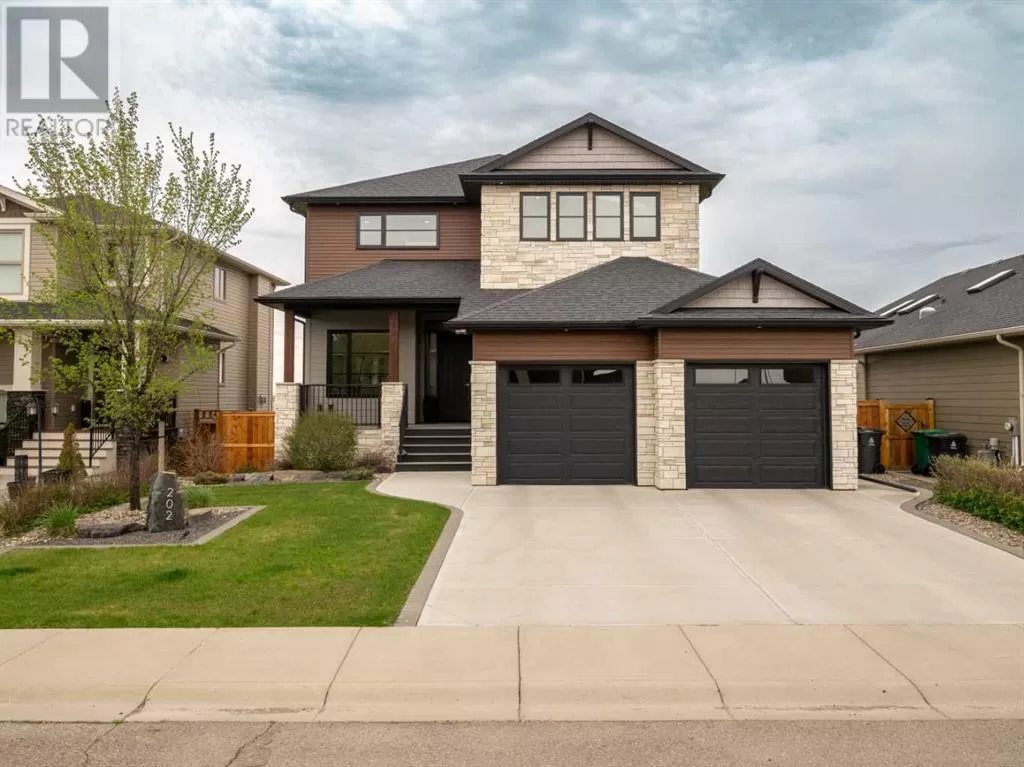 House for rent: 202 Canyon Estates Way W, Lethbridge, Alberta T1K 7A4