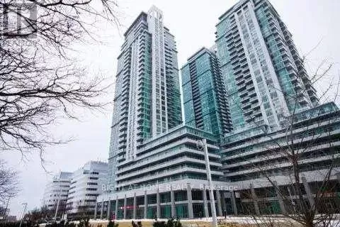 Apartment for rent: 203 - 70 Town Centre Court, Toronto, Ontario M1P 0B2