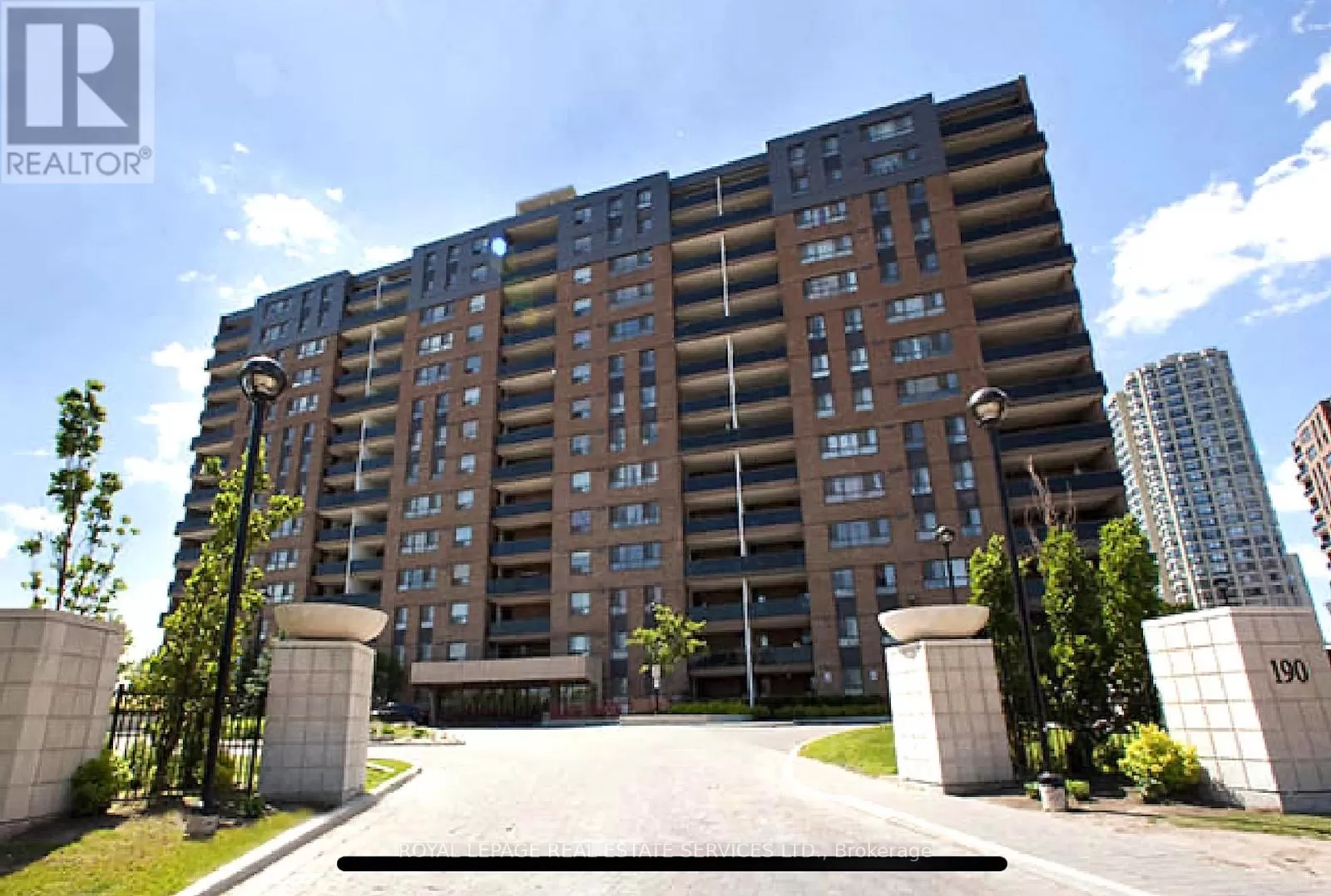 Other for rent: 207 - 190 Clark Boulevard, Brampton, Ontario L6T 4A8