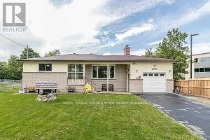 2082 Lea Road, Innisfil (Alcona), Ontario L9S 1T3