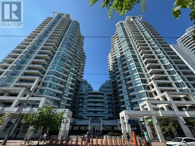 Apartment for rent: 209 - 228 Queens Quay W, Toronto, Ontario M5J 2X1