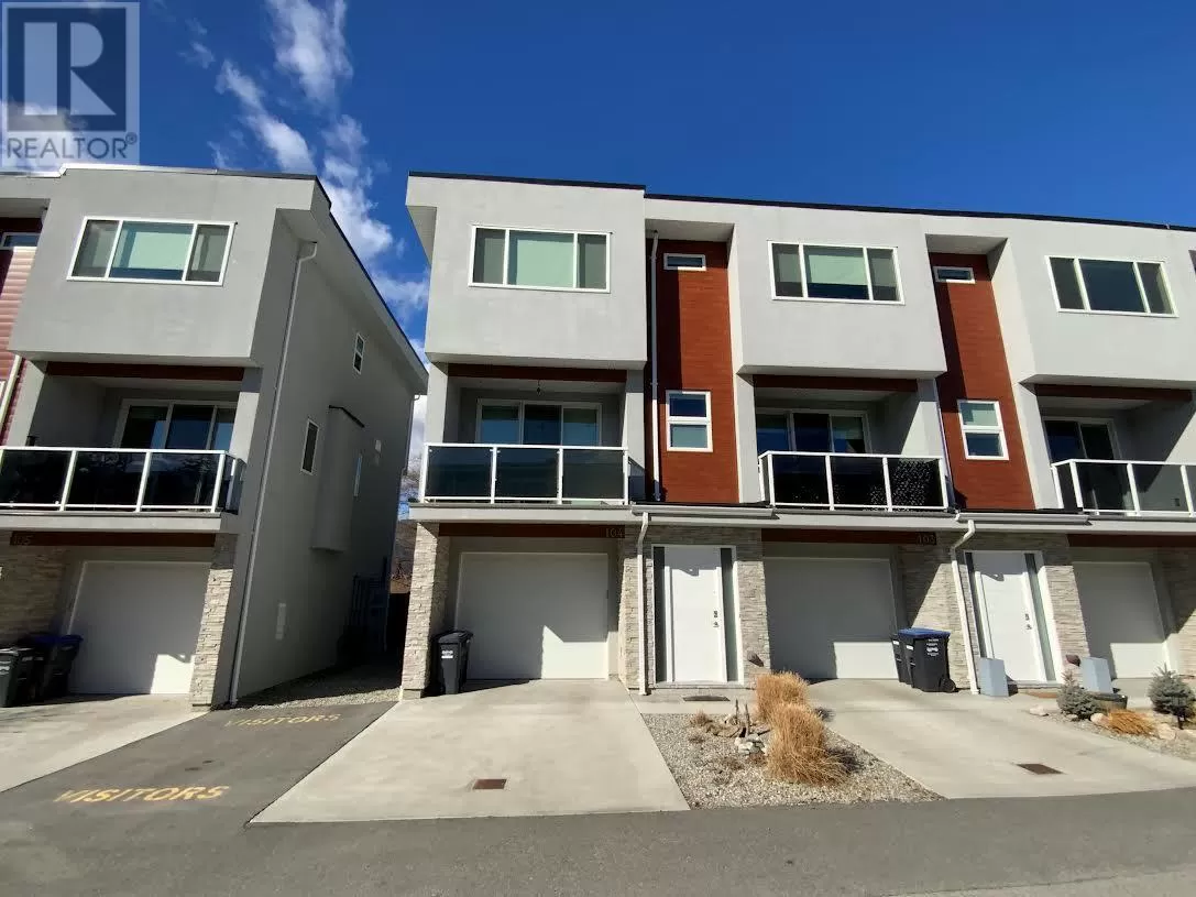 Row / Townhouse for rent: 210 Scott Avenue Unit# 104, Penticton, British Columbia V2A 2J5