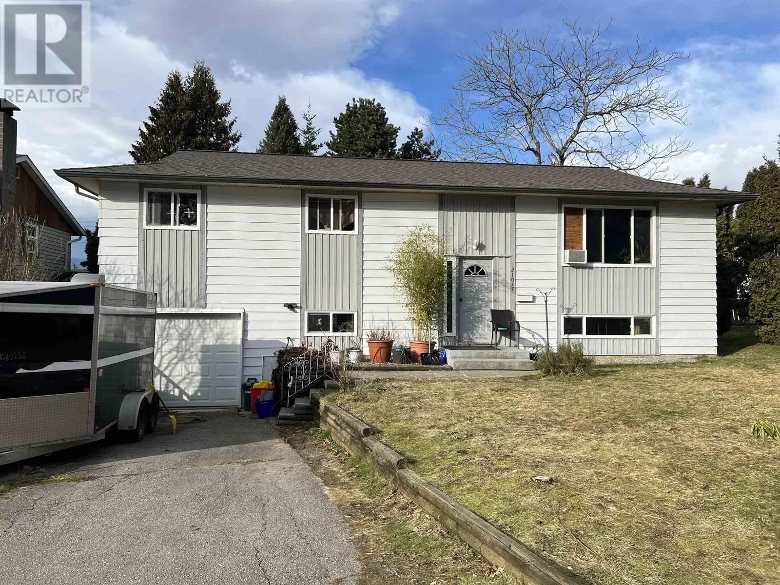 House for rent: 21077 Cook Avenue, Maple Ridge, British Columbia V2X 7P7