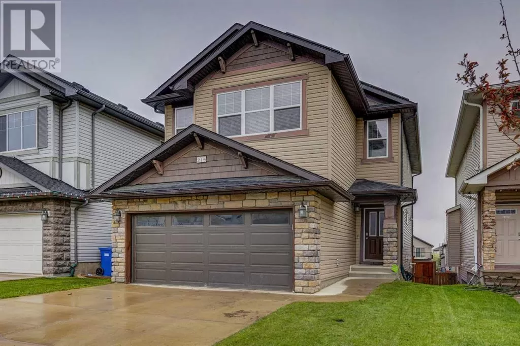 House for rent: 215 Kincora Glen Mews Nw, Calgary, Alberta T3R 0B7