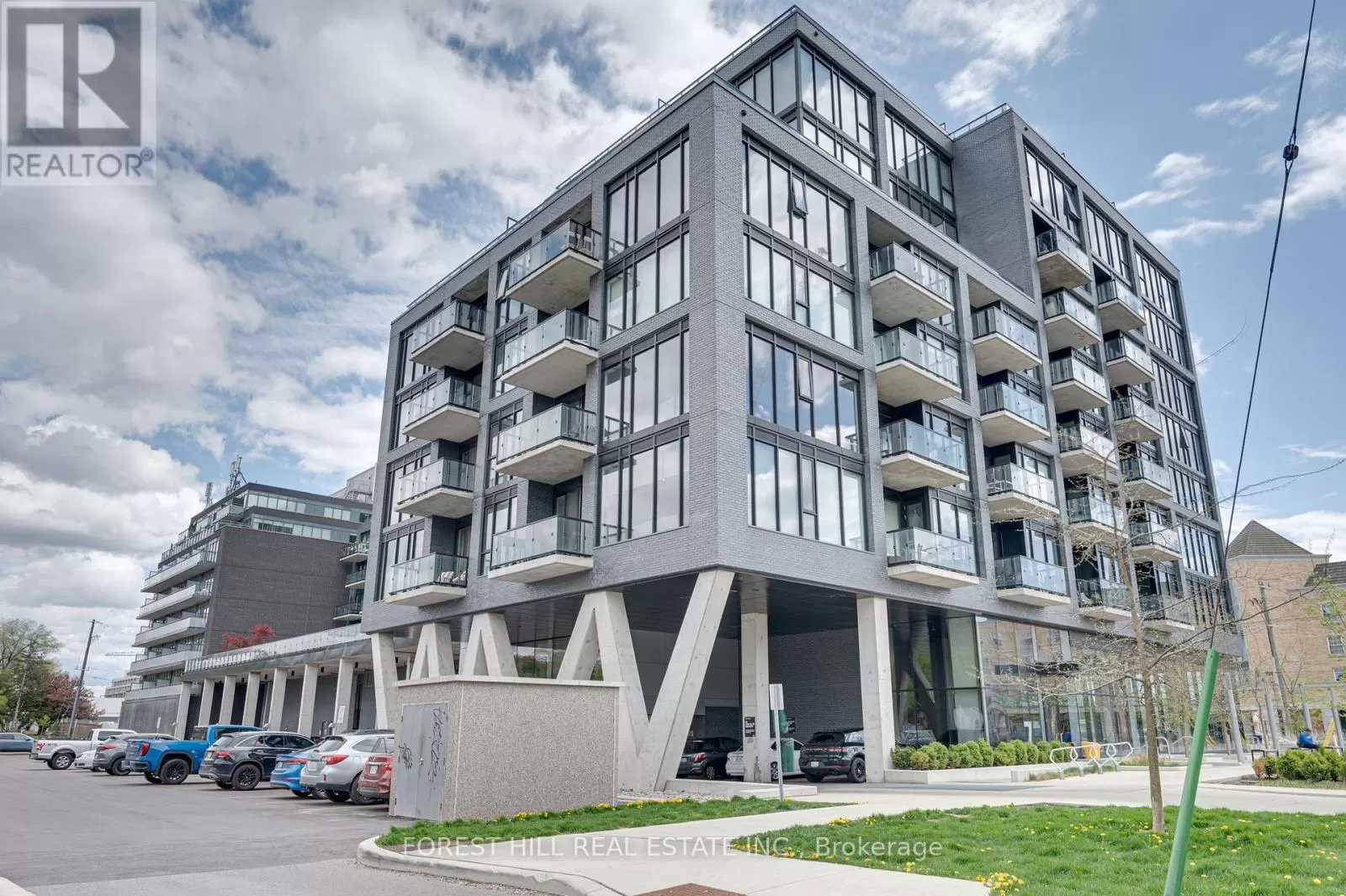 Apartment for rent: 216 - 7 Smith Crescent, Toronto, Ontario M8Z 0G3