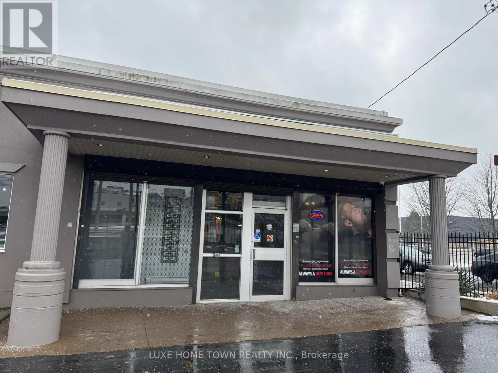 22 Market Street S, Brantford, Ontario N3S 2E3