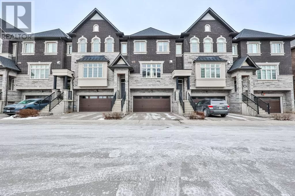 Row / Townhouse for rent: 2263 Khalsa Gate, Oakville, Ontario L6M 1P4