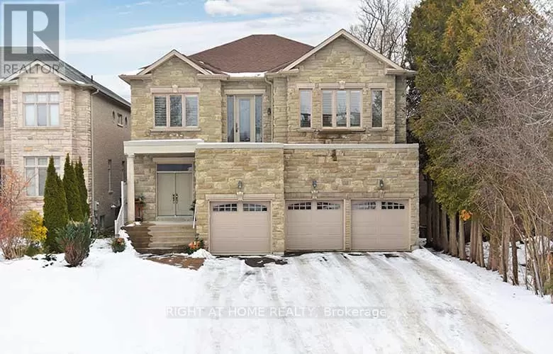 House for rent: 229 Lakeland Crescent, Richmond Hill, Ontario L4E 3A7