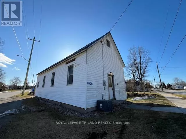 House for rent: 22933 Hagerty Road, Newbury, Ontario N0L 1Z0