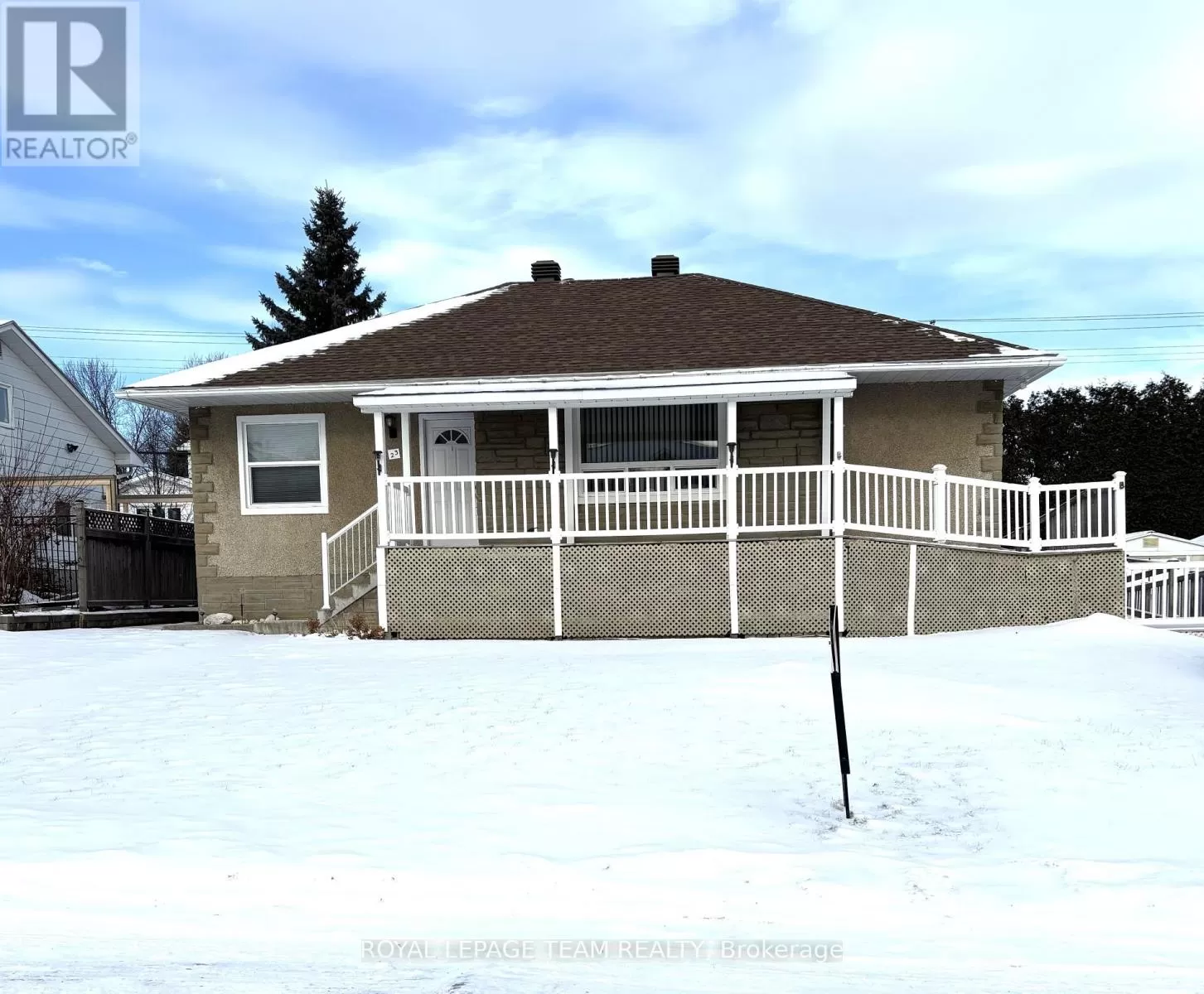 House for rent: 23 David Drive, Ottawa, Ontario K2G 2M8