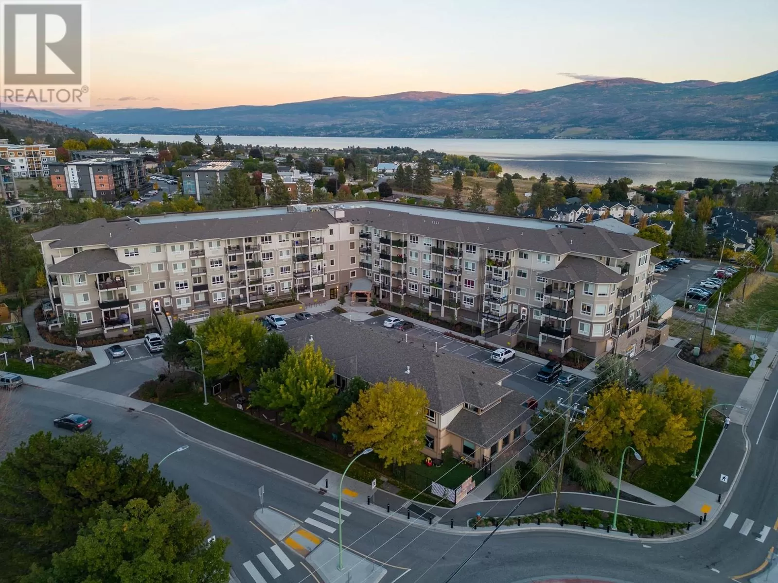 Apartment for rent: 2301 Carrington Road Unit# 404, West Kelowna, British Columbia V4T 3K8