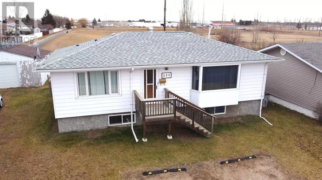 House for rent: 235 14 Street, Wainwright, Alberta T9W 1G4