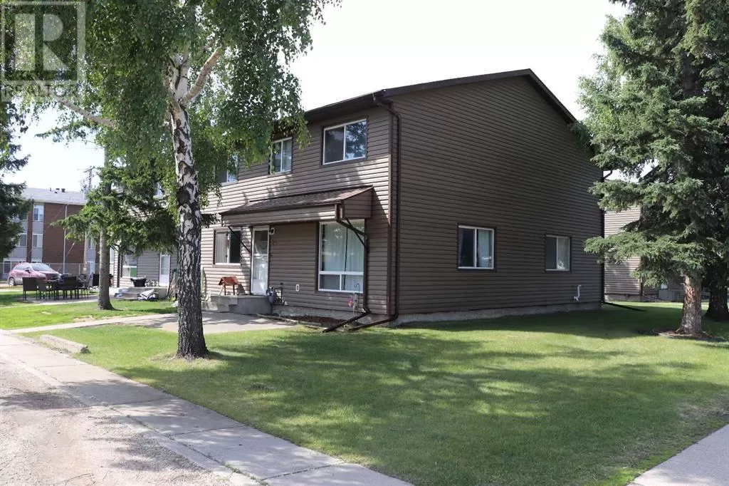 Row / Townhouse for rent: 24, 5215 6 Avenue, Edson, Alberta T7E 1K9