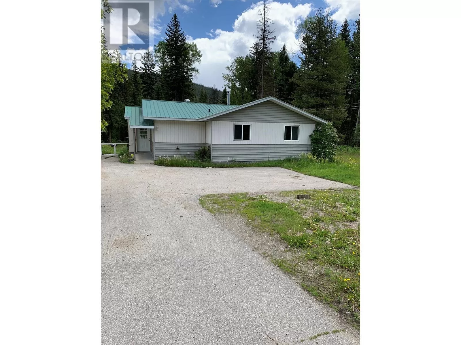 House for rent: 2435 Princeton-summerland Road, Princeton, British Columbia V0X 1W0