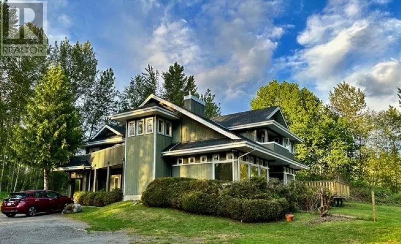 House for rent: 24411 116 Avenue, Maple Ridge, British Columbia V4R 1L8