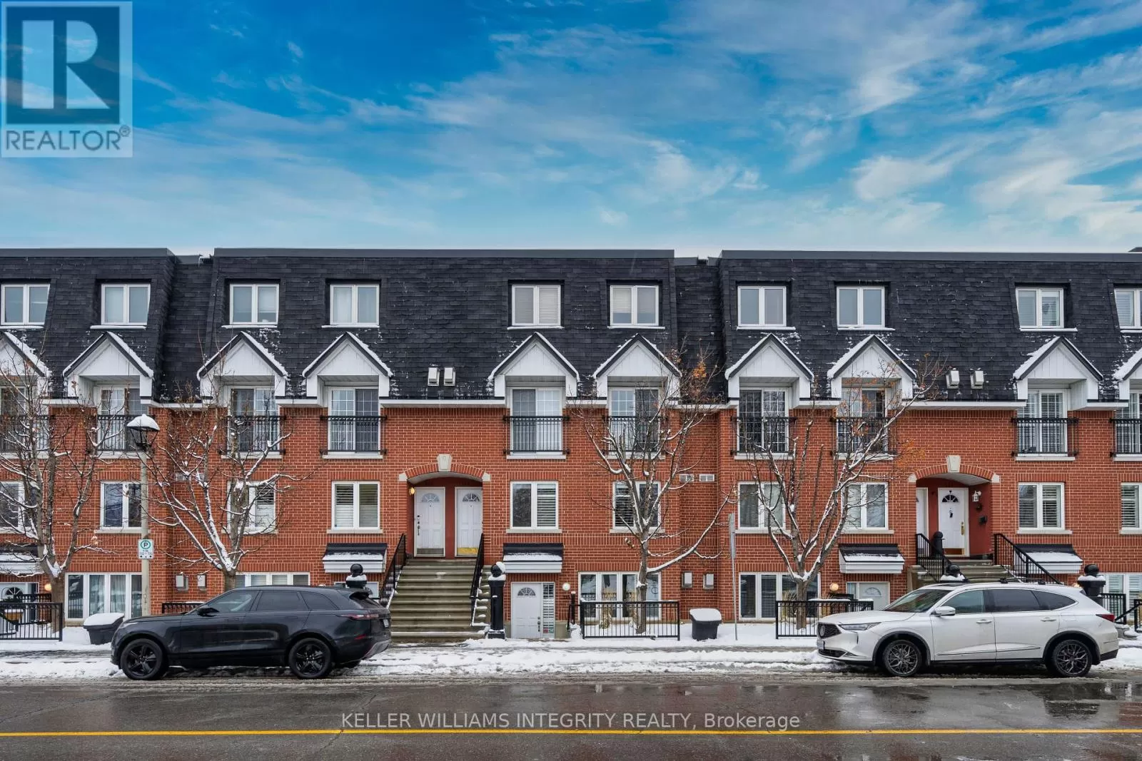 Row / Townhouse for rent: 245 Cumberland Street, Ottawa, Ontario K1N 8W6