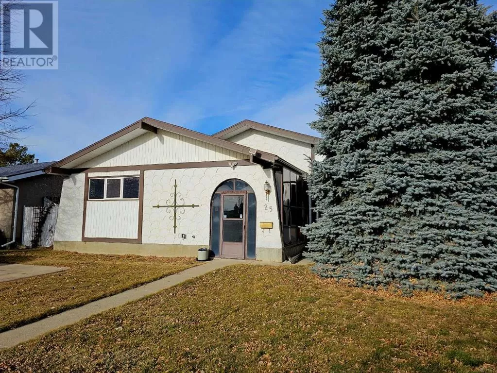 House for rent: 25 Park Meadows Boulevard N, Lethbridge, Alberta T1H 4H6