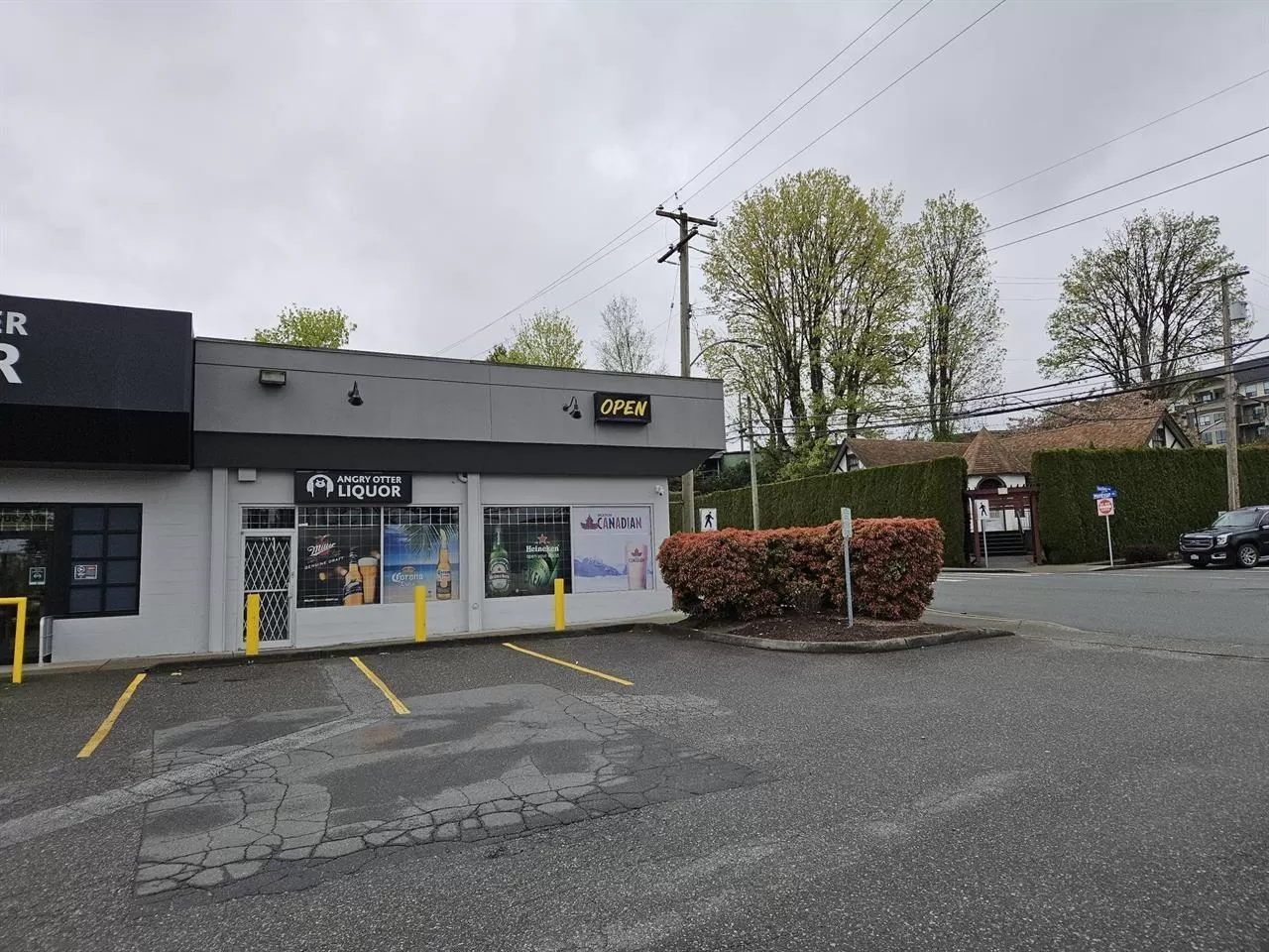 2520b Montvue Avenue, Abbotsford, British Columbia V0V 0V0