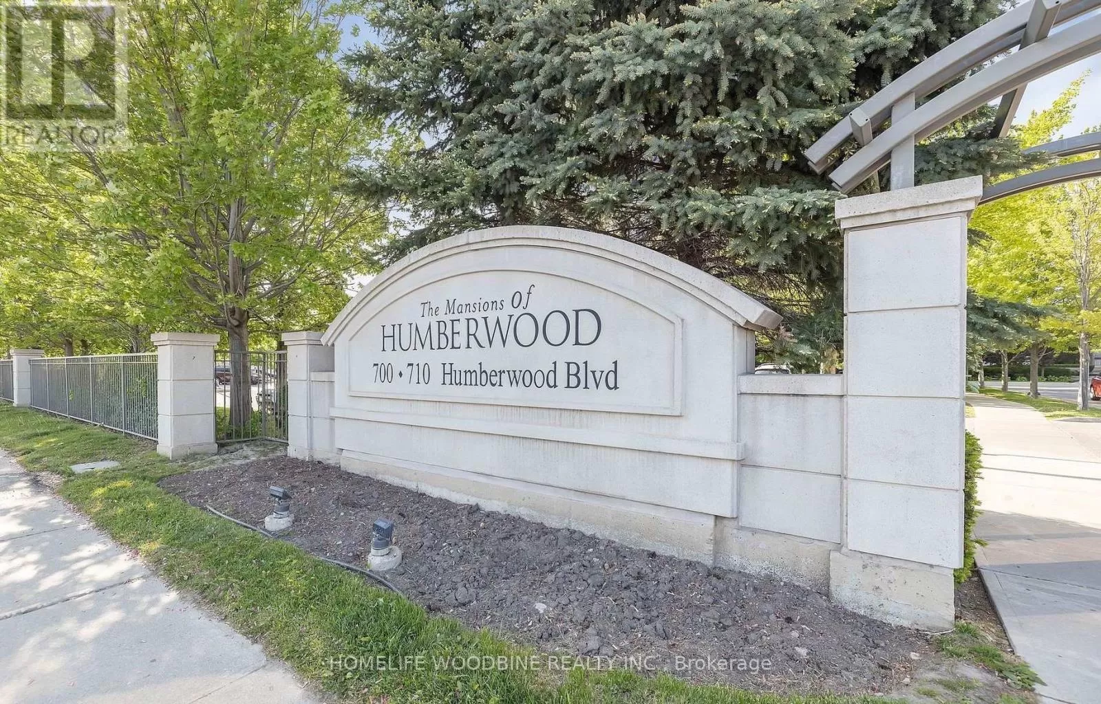 Apartment for rent: 2522 - 700 Humberwood Boulevard, Toronto, Ontario M9W 7J4