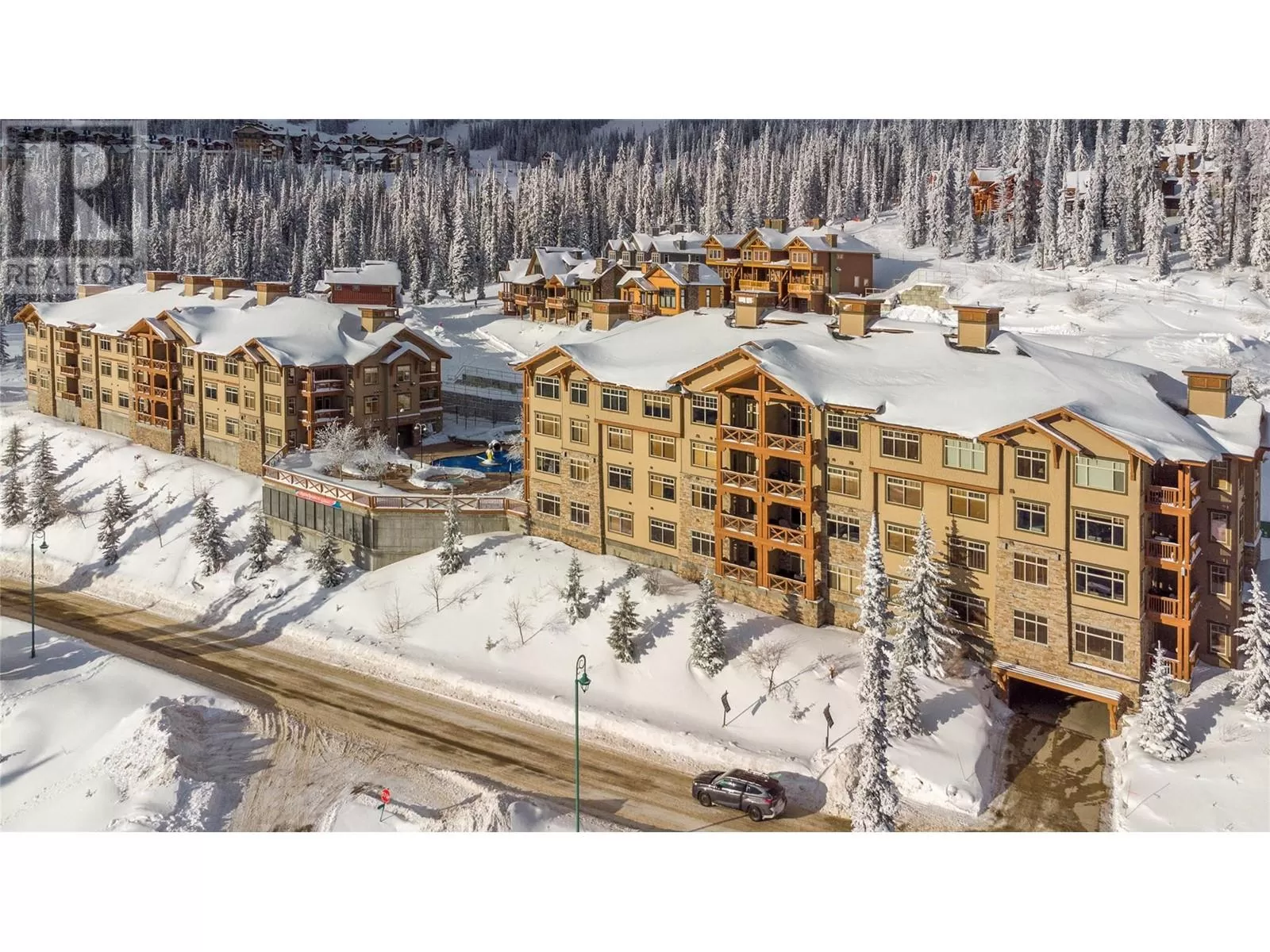 Apartment for rent: 255 Feathertop Way Unit# 326 Lot# 60, Big White, British Columbia V1P 1P3