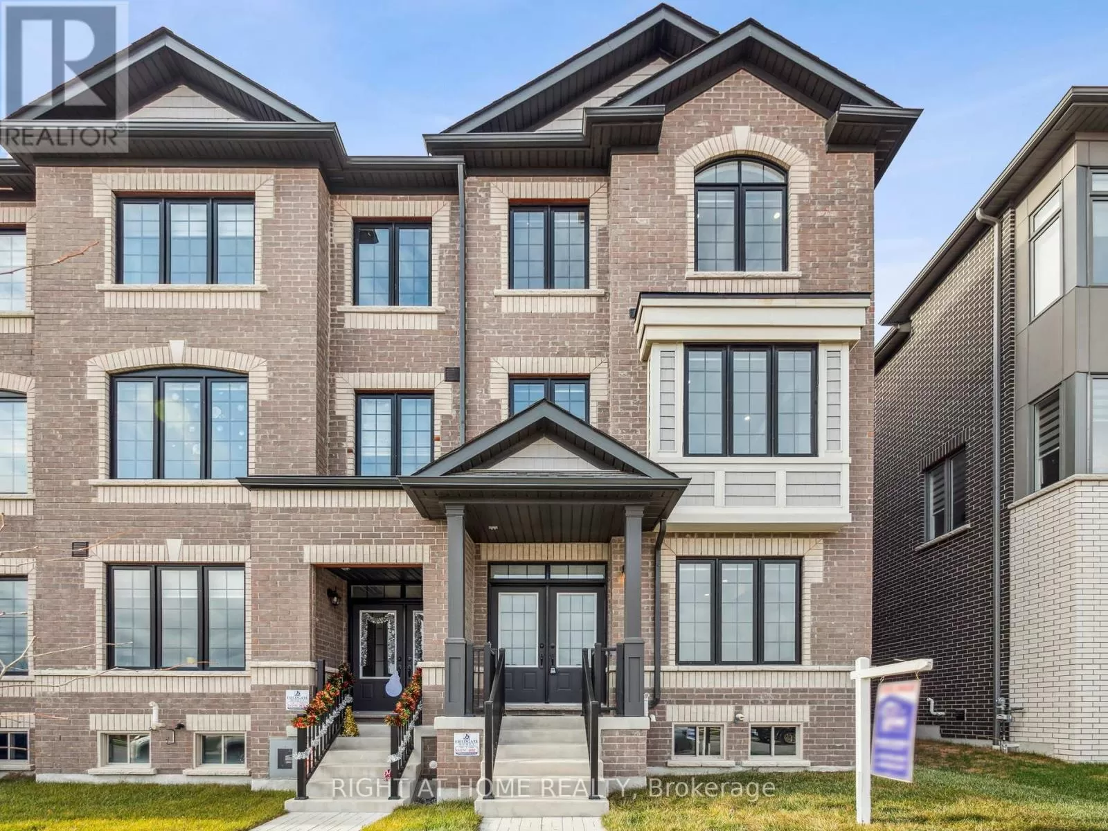 Row / Townhouse for rent: 2632 Delphinium Trail, Pickering, Ontario L1X 2R2