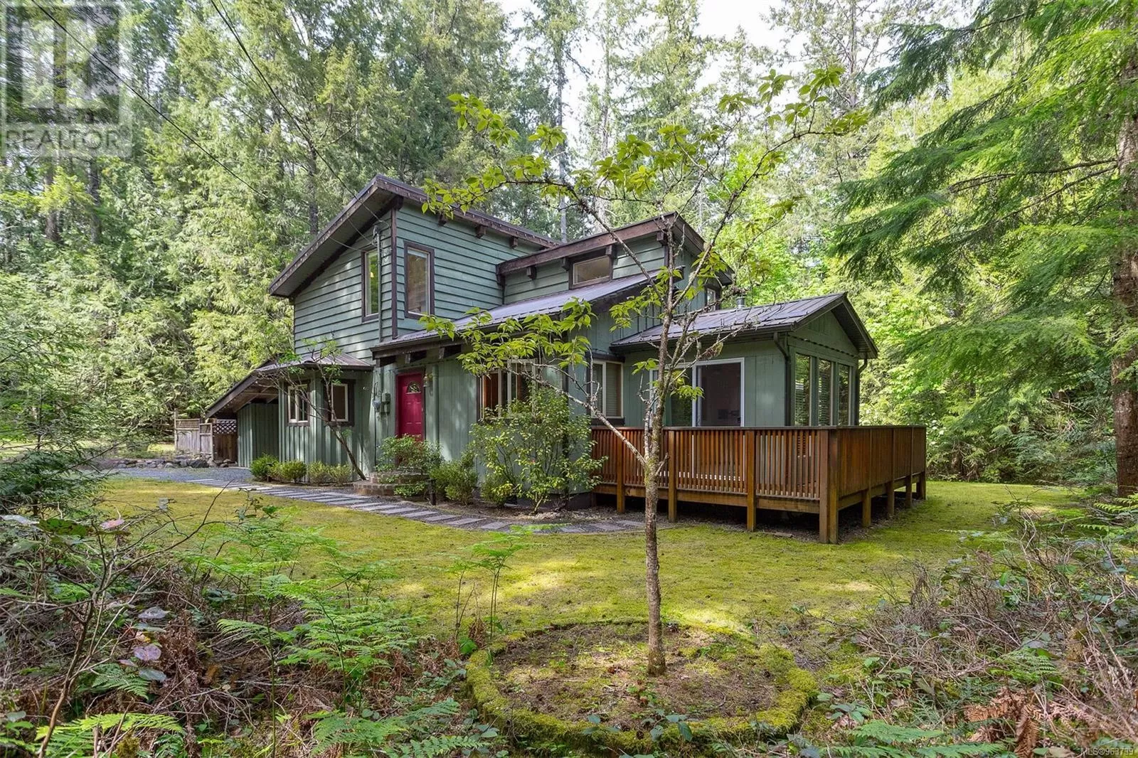 House for rent: 2645 West Shawnigan Lake Rd, Shawnigan Lake, British Columbia V8H 2E2