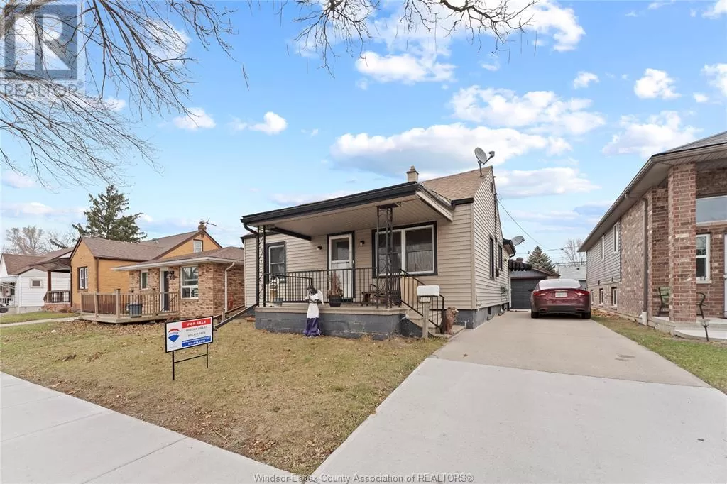 House for rent: 2674 Alexis Road, Windsor, Ontario N8W 3Z9