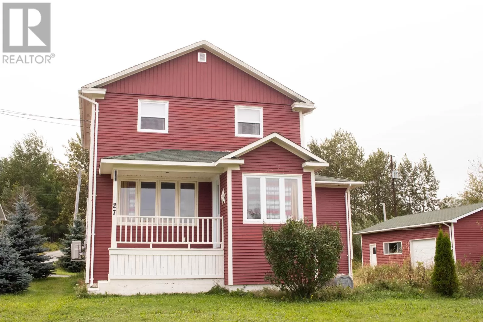 House for rent: 27 Main Street N, Glovertown, Newfoundland & Labrador A0G 2L0