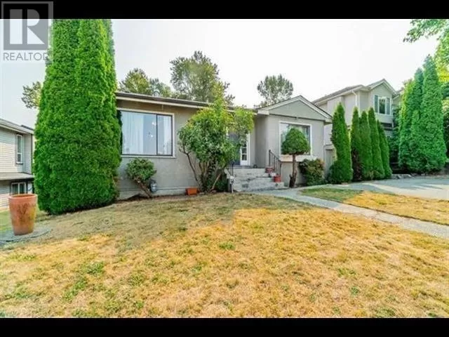 House for rent: 2720 Boundary Road, Burnaby, British Columbia V5M 3Z6