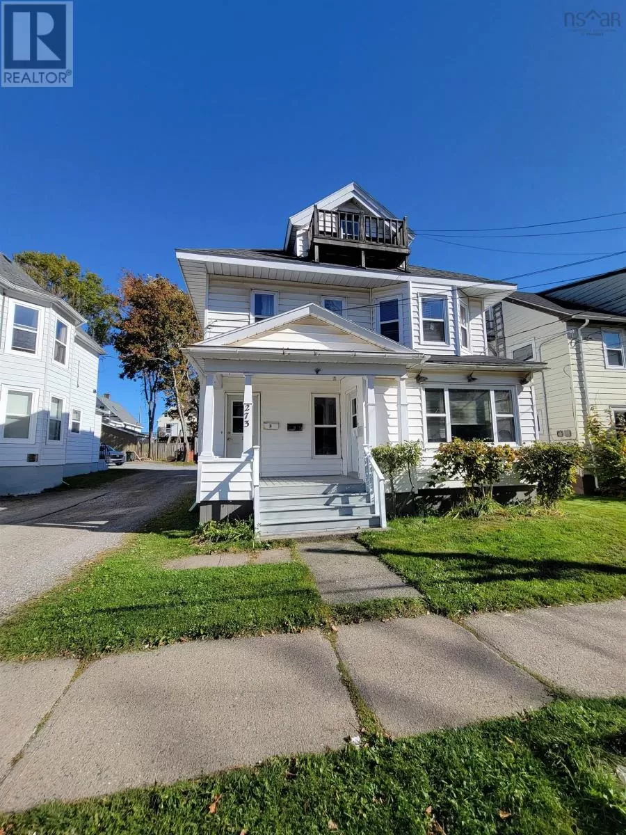 Triplex for rent: 273 Bentinck Street, Sydney, Nova Scotia B1P 1H1