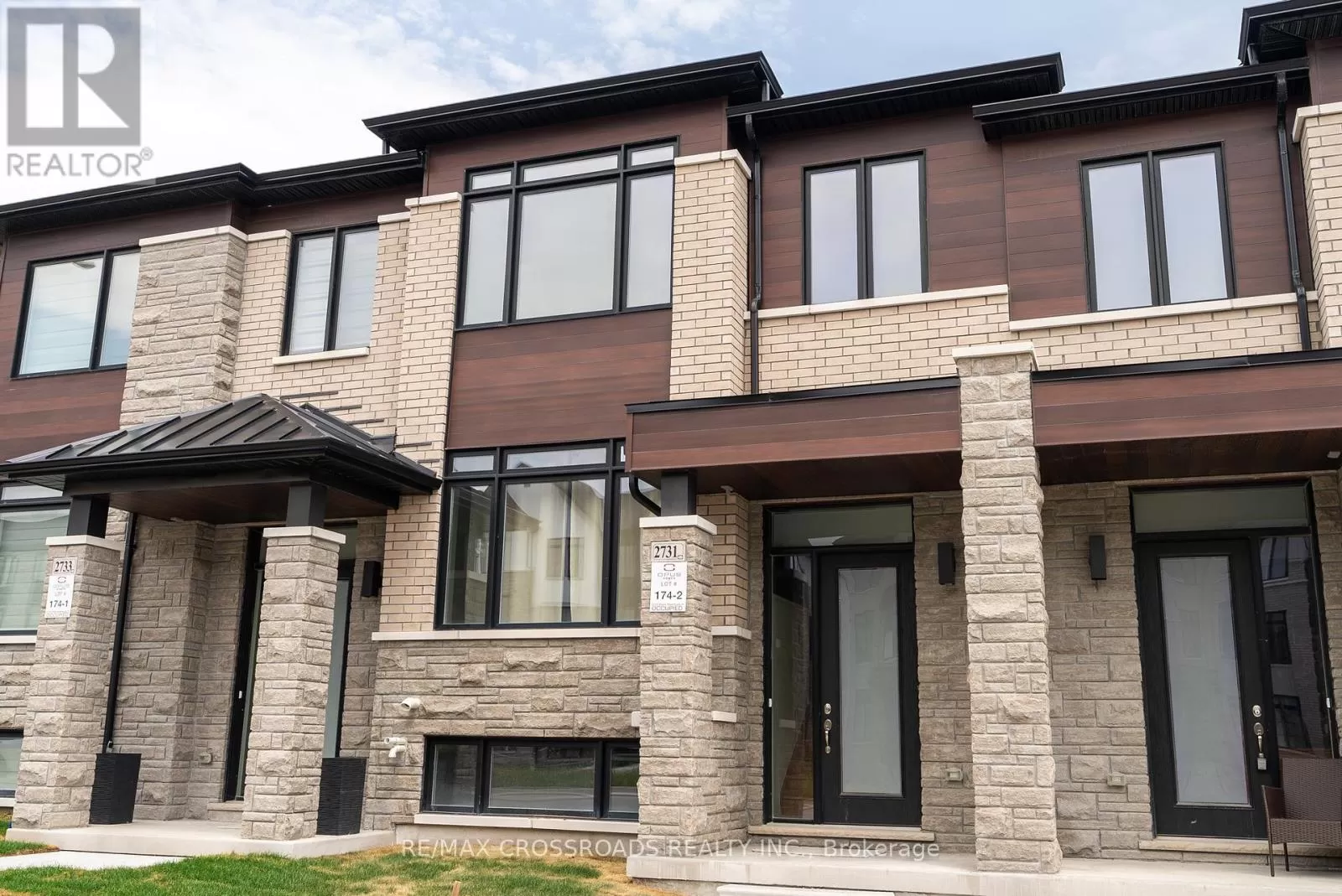 Row / Townhouse for rent: 2731 Peter Matthews Drive, Pickering, Ontario L1X 0M2