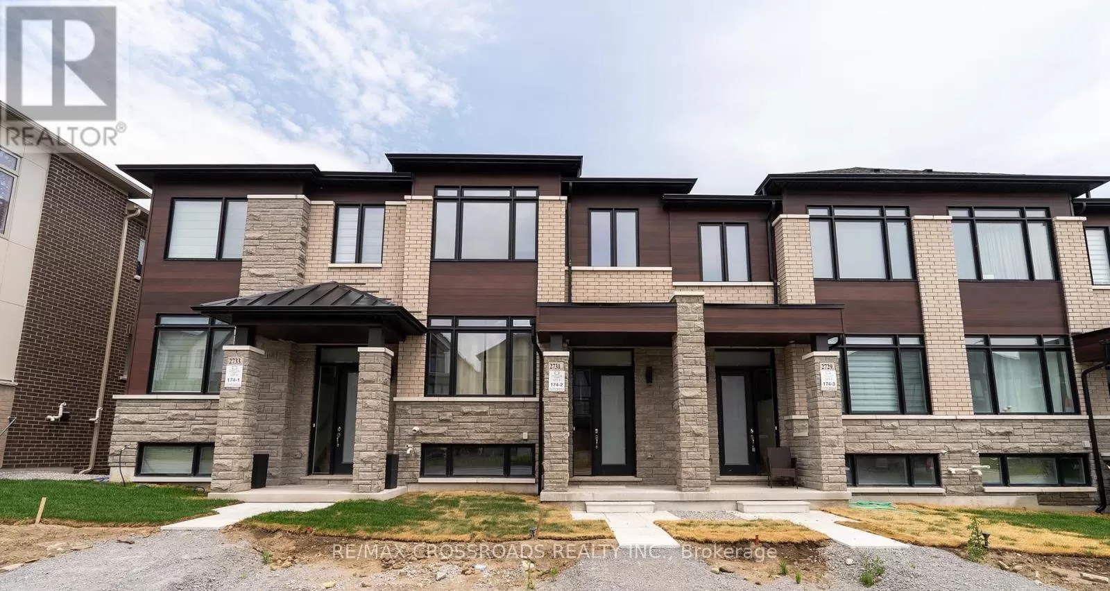 Row / Townhouse for rent: 2731 Peter Matthews Drive, Pickering, Ontario L1X 0M2