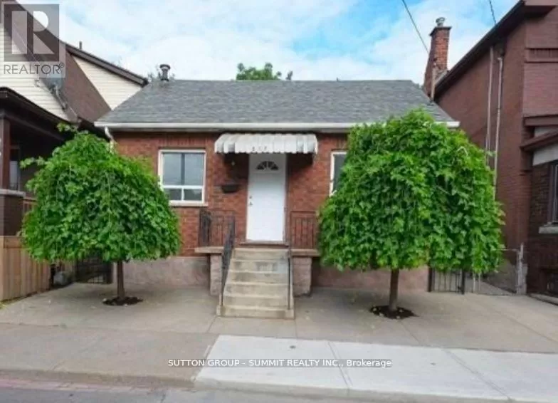 House for rent: 279 Wentworth Street N, Hamilton, Ontario L8L 3V9