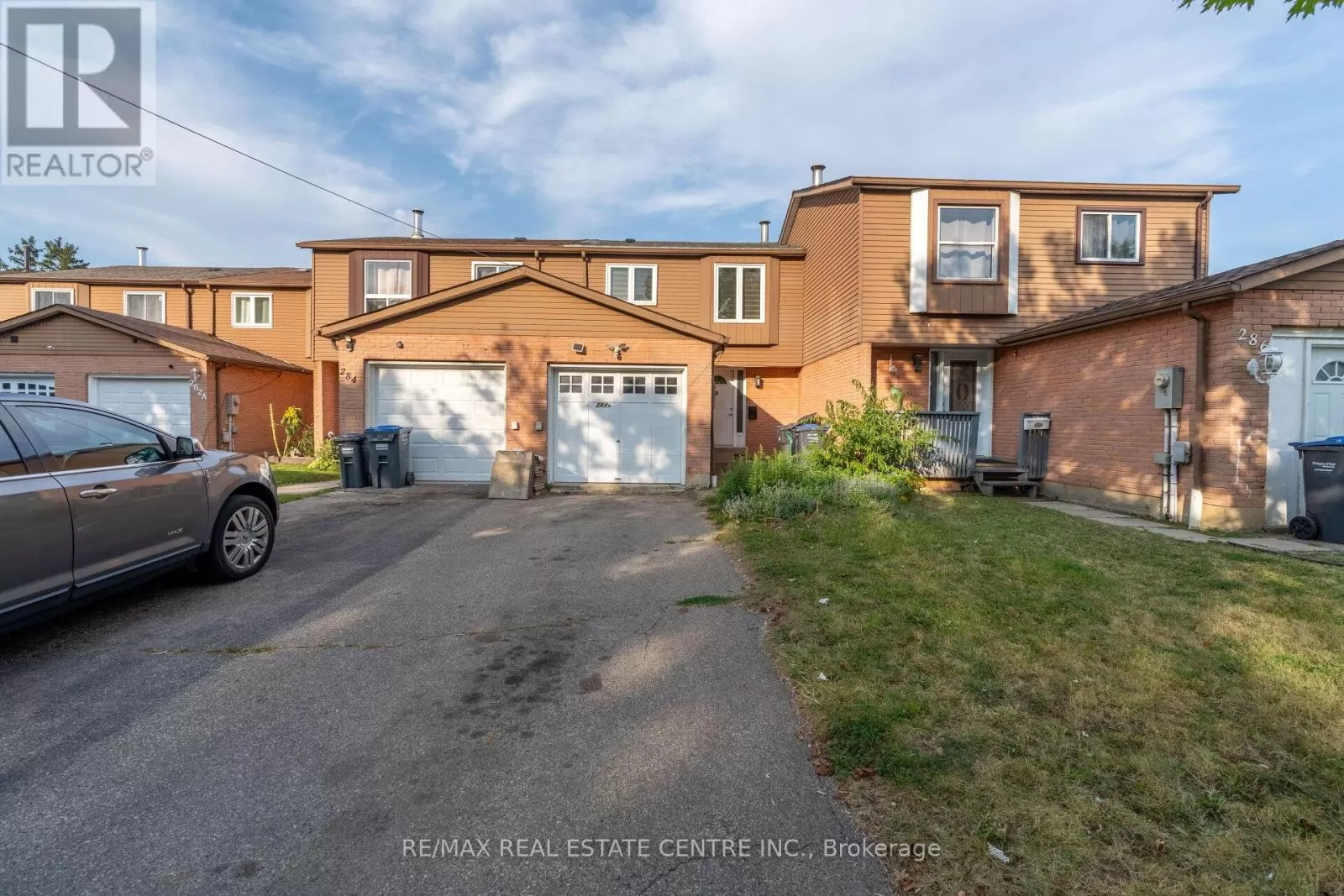 Row / Townhouse for rent: 284-a Royal Salisbury Way, Brampton (Madoc), Ontario L6V 3H4