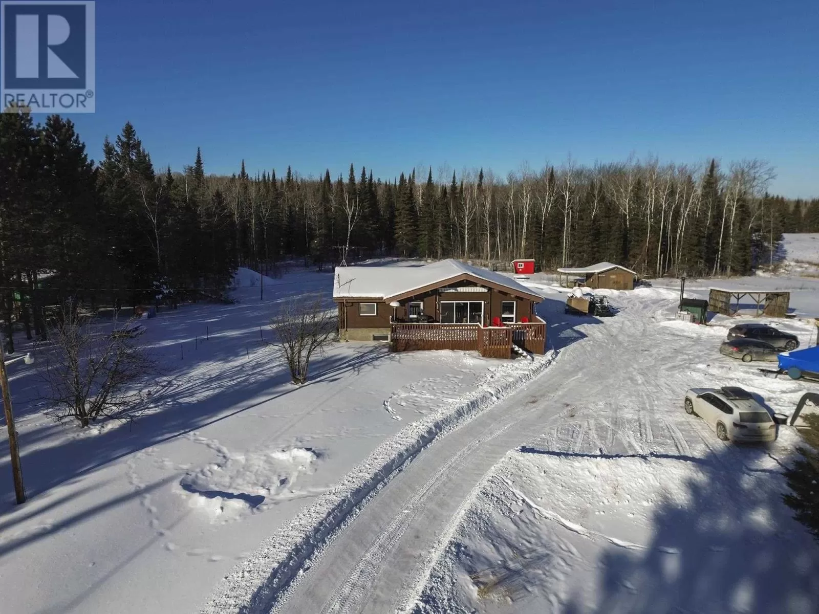 288 Hunt Road, Kakabeka Falls, Ontario P0T 1W0