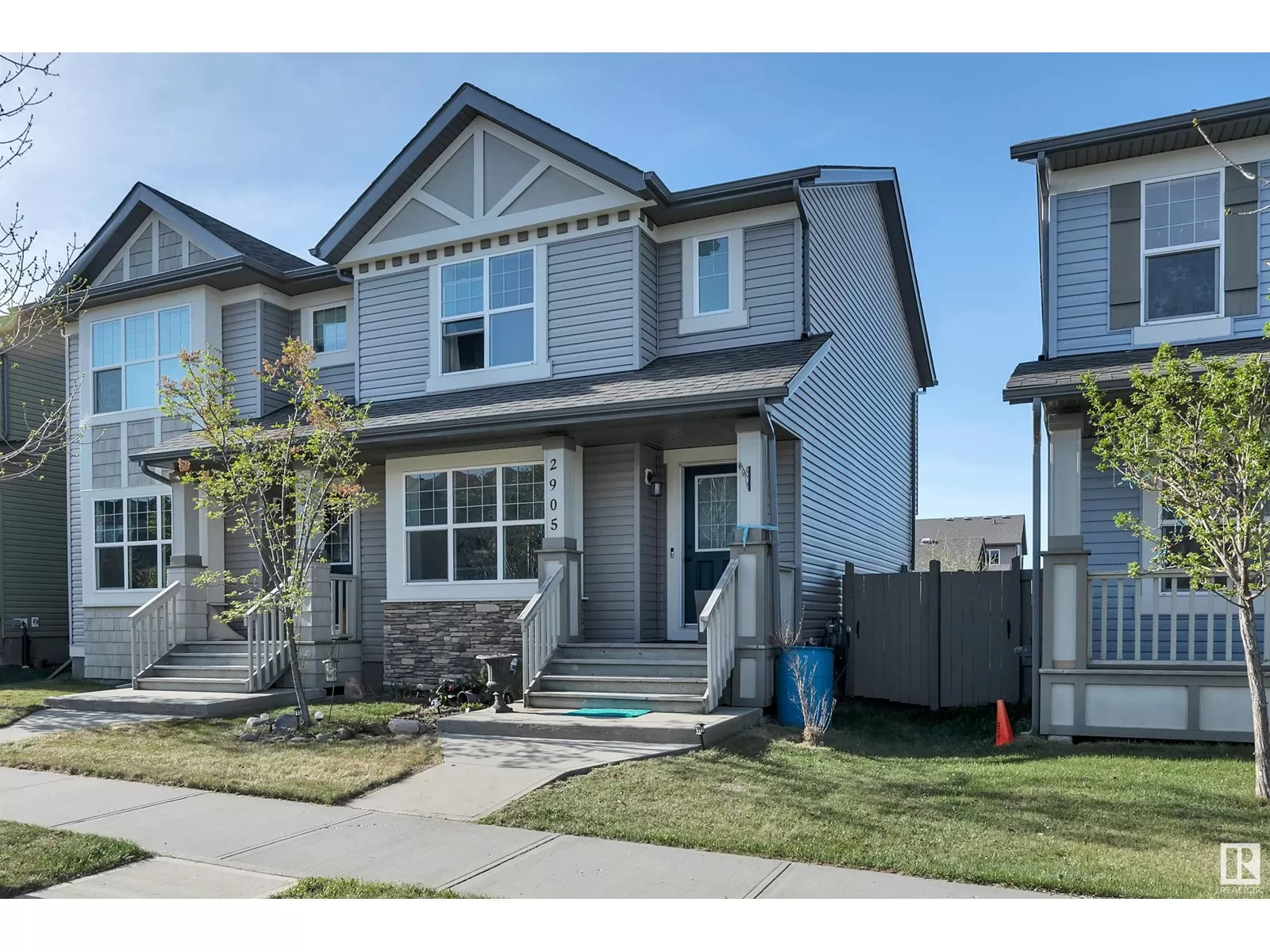 Duplex for rent: 2905 19 Av Nw Nw, Edmonton, Alberta T6T 0N6