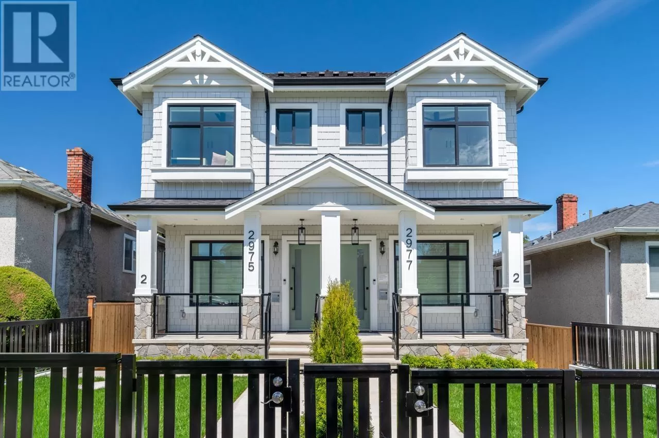 Duplex for rent: 2975 E 42nd Avenue, Vancouver, British Columbia V5R 2Y6
