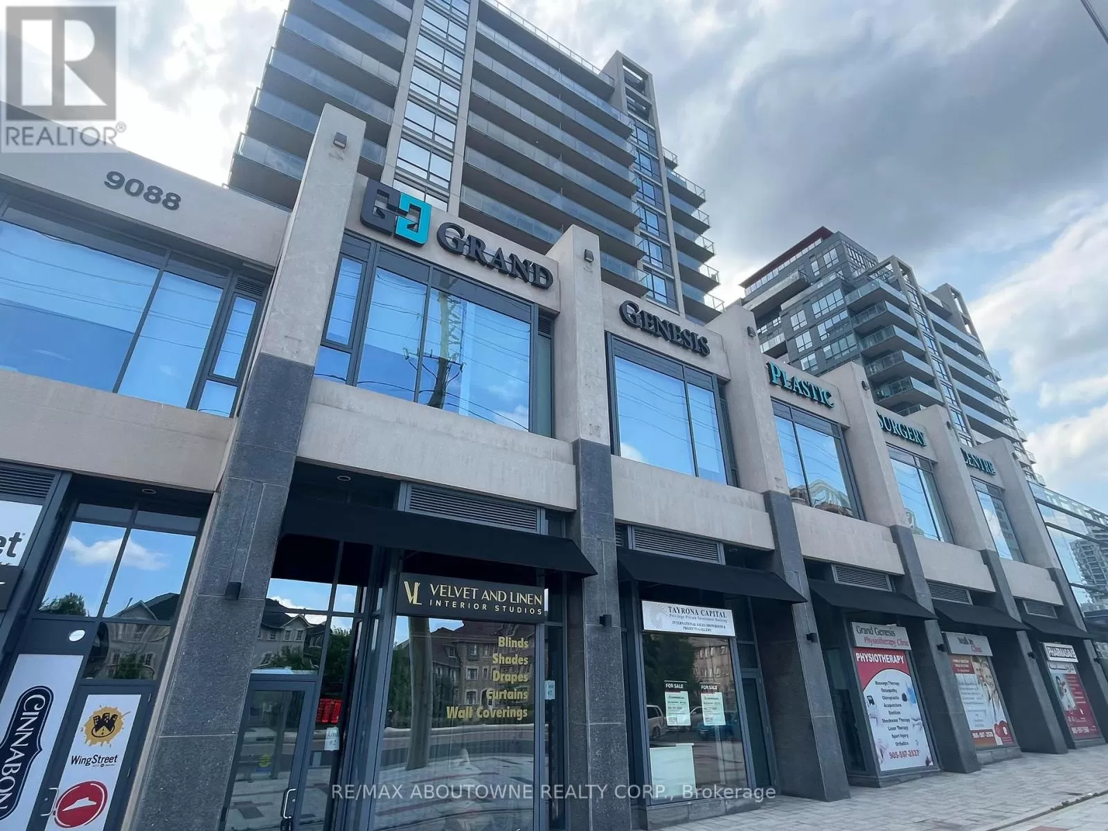 2a - 9080 Yonge Street, Richmond Hill, Ontario L4C 0Y7