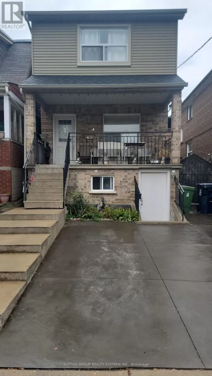 House for rent: 2nd Fl - 173a Blackthorn Avenue, Toronto, Ontario M6N 3H7